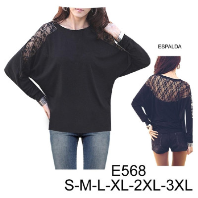 Molde de Camiseta manga murciélago, aplicación encaje en espalda | E568